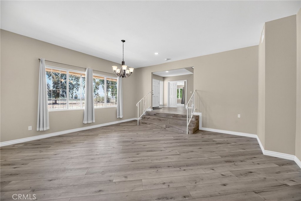 1175 Dunlap Dr