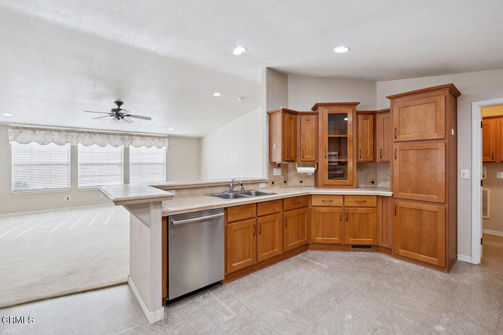 Lemonwood MHP - 0289 - Manufactured In Park