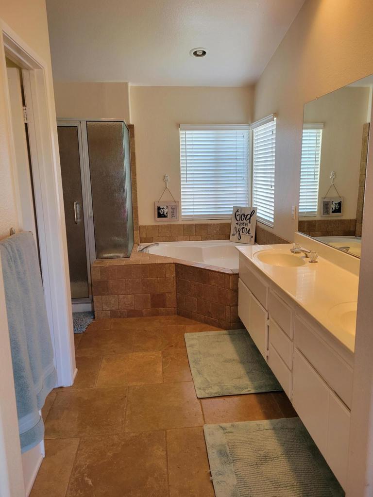 Acacia At La Quinta - Residential