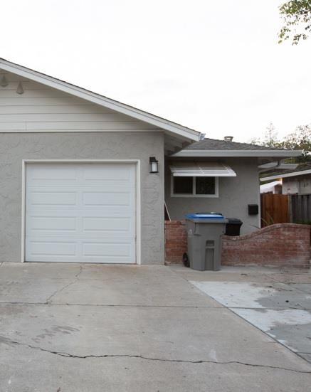 Duplex. Unit was fully remodeled 4 years ago. Kitchen: Quartz counter, electric range, microwave hood, dishwasher, garbage disposal, refrigerator, recessed lights. Bathroom 1: Bathtub. Bathroom 2 (master): Shower stall. No smoking allowed. Washer/dryer (4 years old) currently in garage but owner will not be responsible for repairs/replacement in future. Convenient location. Easy access to Hwy 280/San Tomas Expy/grocery shopping/Santana Row/Valley Fair Shopping Center. 7 minutes away from Apple Campus!