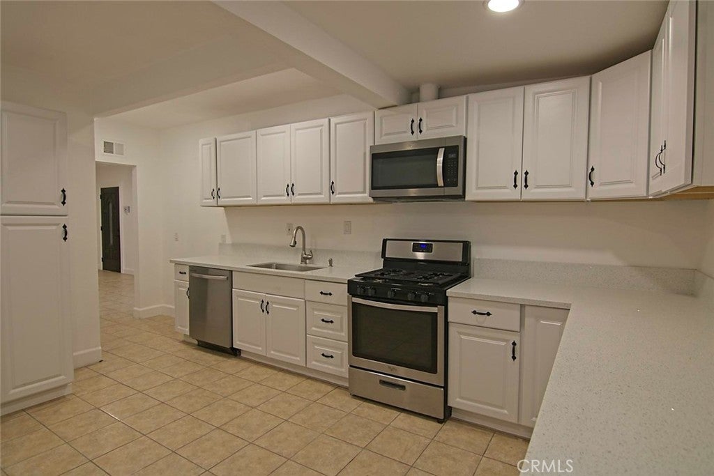 37650 Tripp Flats