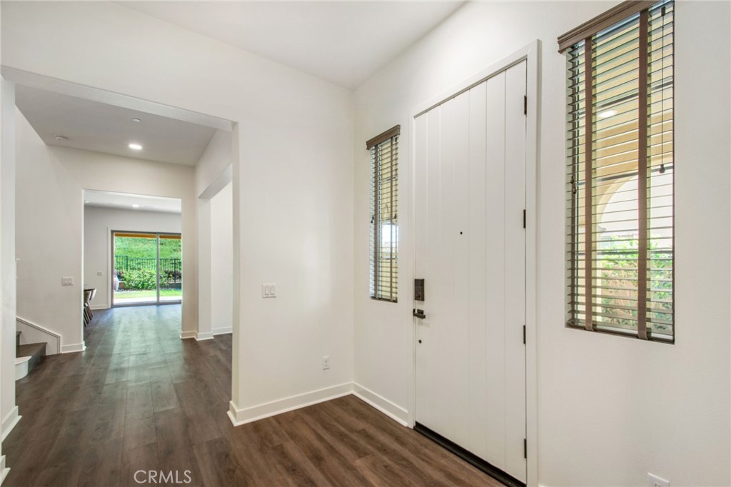 731 E Orange Blossom