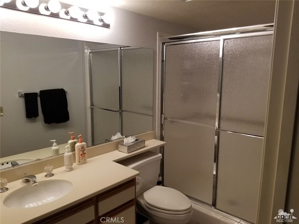 Woodhaven Country Cl - Residential