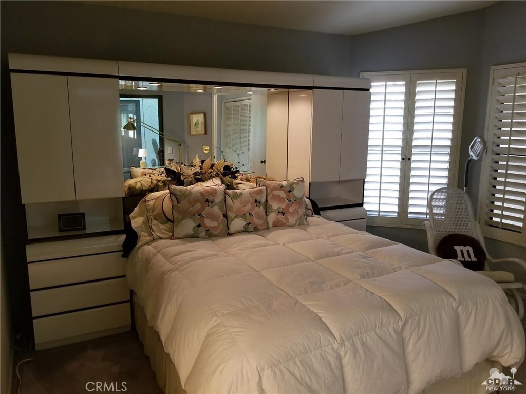 Woodhaven Country Cl - Residential