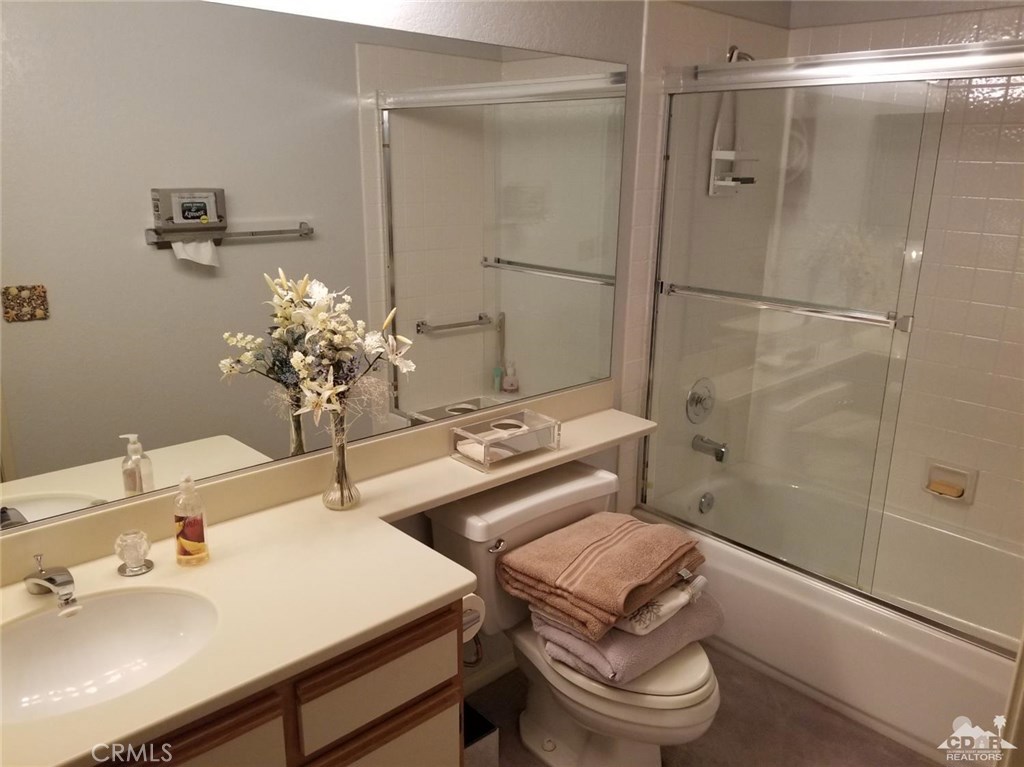 Woodhaven Country Cl - Residential