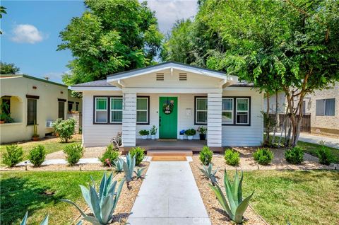 Tiny photo for 7933 Washington Avenue, Whittier, CA 90602 (MLS # SB25137876)