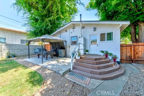 Tiny photo for 7933 Washington Avenue, Whittier, CA 90602 (MLS # SB25137876)