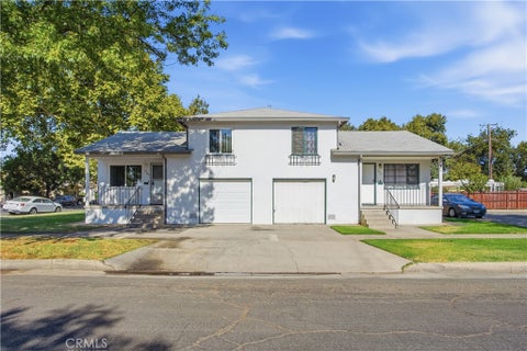 Photo of 2205 O ST, Merced, CA 95340 (MLS # MC26196327)