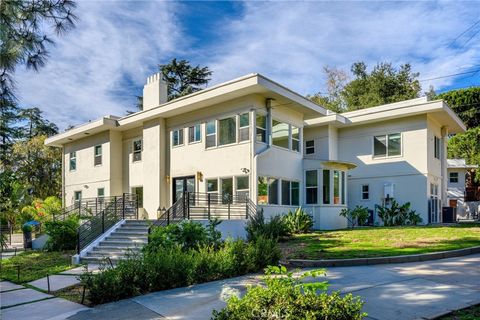 Photo of 2065 E Altadena Dr, Altadena, CA 91001 (MLS # GD26013832)