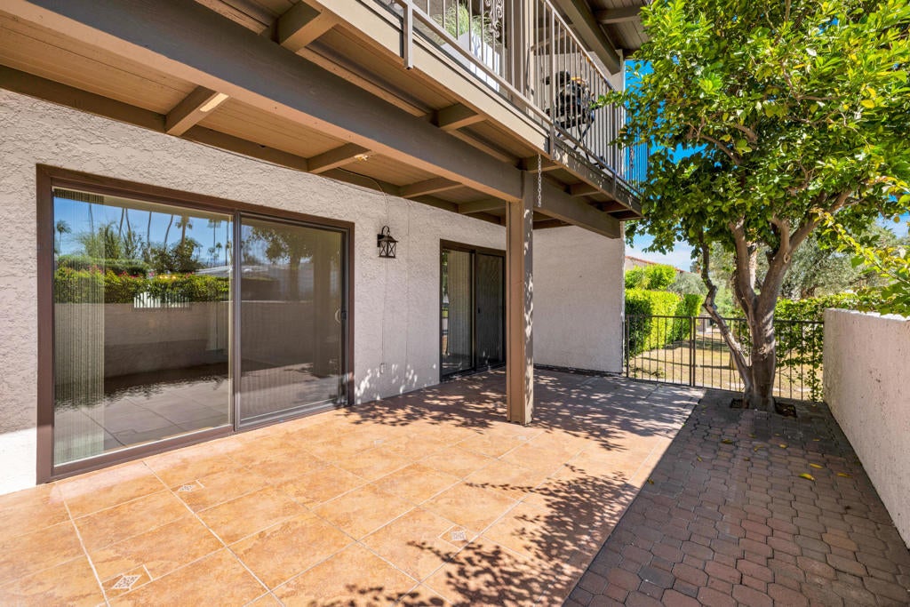 290 E San Jose Road 47