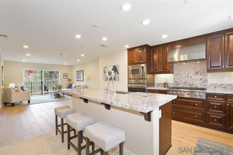 Photo of 2406 Torrey Pines Rd Rd #152, La Jolla, CA 92037 (MLS # 260001538SD)