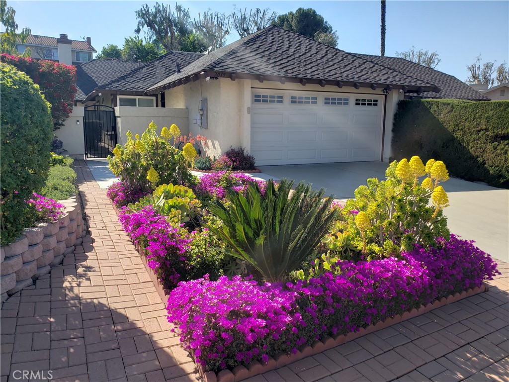 ***ULTRA RARE BELOVED HOME***AMAZING SAFE CULDESAC LOCATION W/ ATTACHED GARAGE***2016 FULL MODERN REMODEL INTERIOR AND EXTERIOR***DOUBLE PRIVATE COURTYARDS***30 STEPS TO COUNTRYWOOD PARK***6 YEAR NEW REMODEL***ENTIRE HOME ALKALINE WATER FILTRATION***60 AMP TESLA CHARGER***FENG SHUI+ KOI POND READY ***4 CAMERA CCTV INCLUDED***HANDS FREE KITCHEN FAUCET***RO DRINKING WATER SYSTEM***MANICURED HARDSCAPE***NATURAL LIGHT MASTER SHOWER***POWDER ROOM LUX BIDET***UPGRADED EZ BLINDS***GORGEOUS WOOD LAMINATE THROUGHOUT***DINING TABLE/CHAIRS/FRIDGE INCLUDED (NO WORKING ICE MAKER)***BABY ROOM READY***WINDOWS/GLASS EVERYWHERE***AMENITIES GALORE***WEDGEWORTH SCHOOL APPLY TODAY! Tenant pays all utilities water/electric/gas/trash/gardening, Owner pays association. Laundry hookups available in garage, no washer/dryer included.