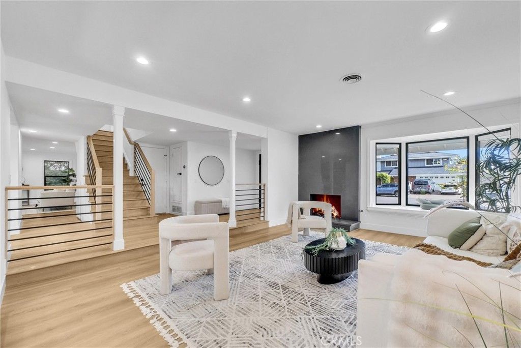 Photo of 21621 Kaneohe Ln, Huntington Beach, CA 92646 (MLS # OC25267084)