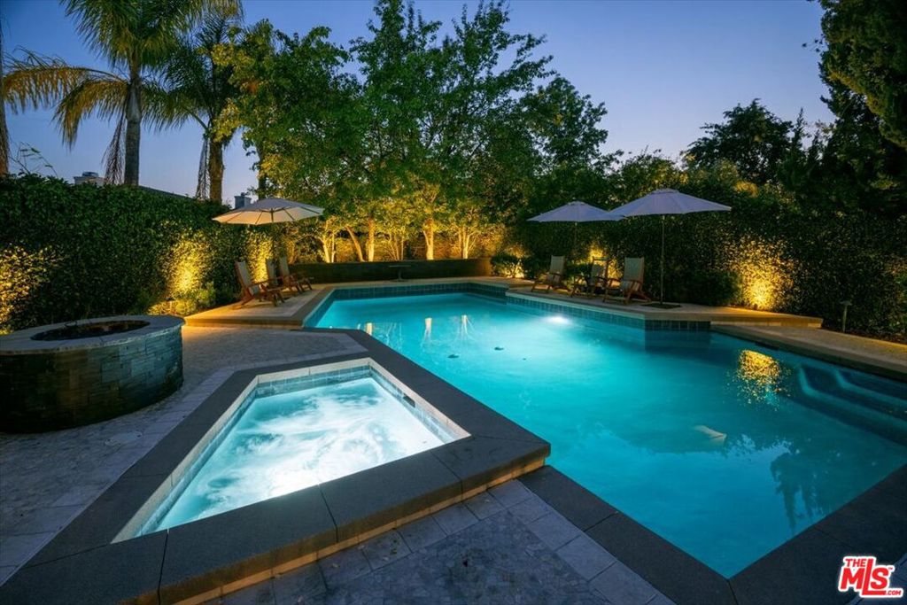 29018 Saddlebrook Drive