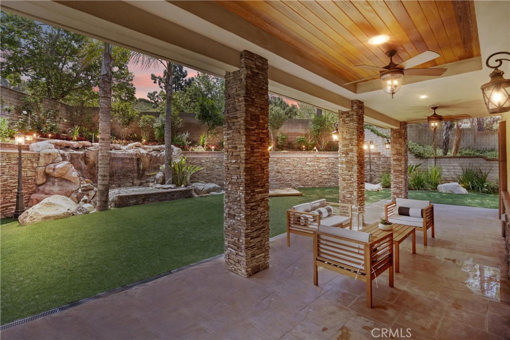 1202 Duke Lane