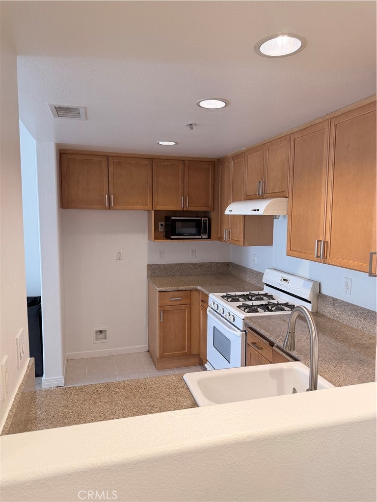 580 W Main Street 229