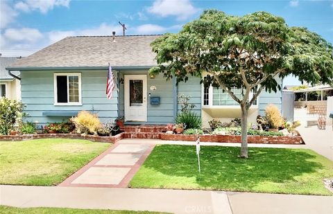 Photo of 21310 Ladeene Avenue, Torrance, CA 90503 (MLS # SB26153313)