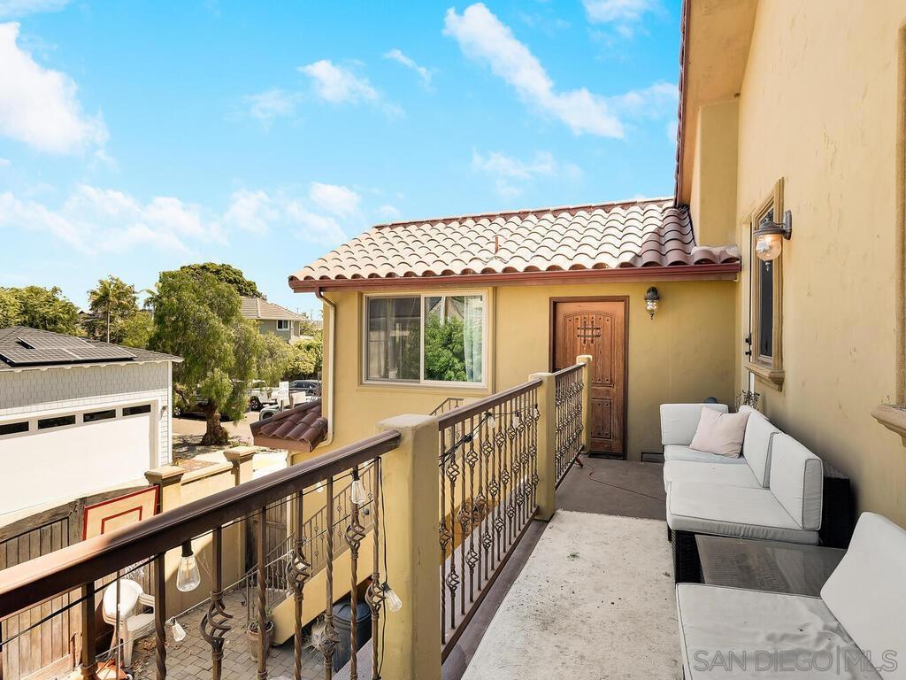 Coronado Village - Residential Lease
