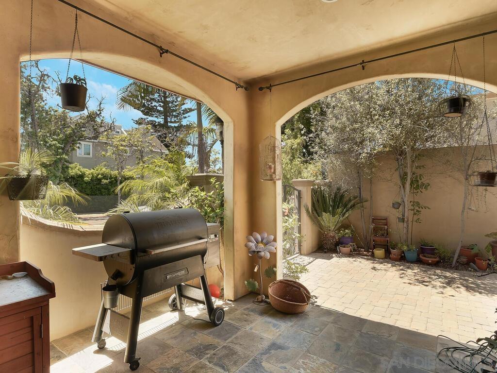 Coronado Village - Residential Lease