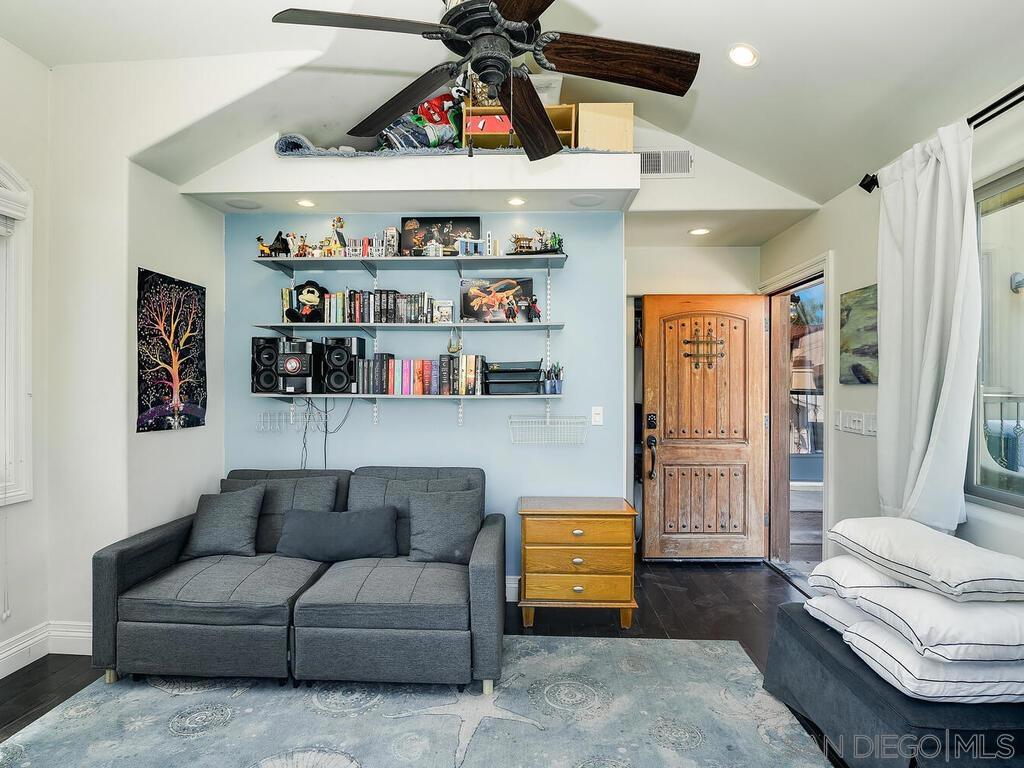 Coronado Village - Residential Lease