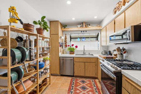 Tiny photo for 771 Seneca ST #D54, Ventura, CA 93001 (MLS # V1-38131)