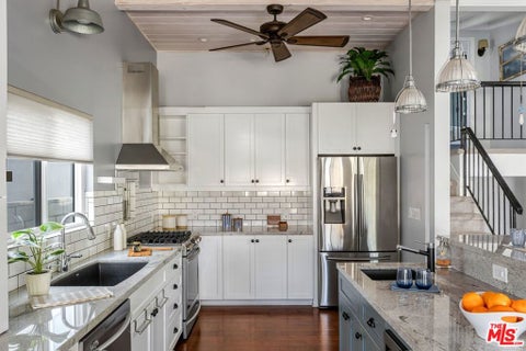 Tiny photo for 5359 Reef Way, Oxnard, CA 93035 (MLS # 26985293)