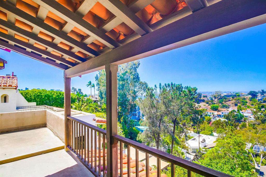 Mission Hills - Residential