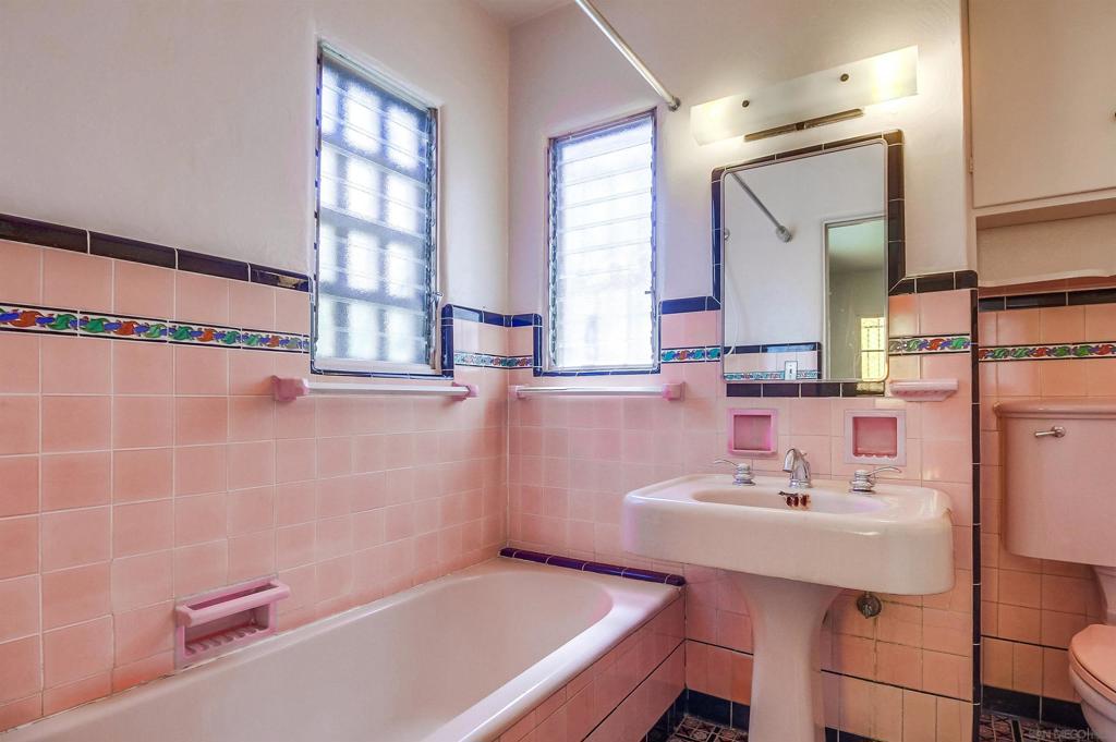 Mission Hills - Residential