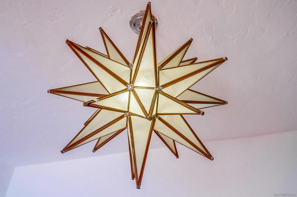 2854 Albatross Street