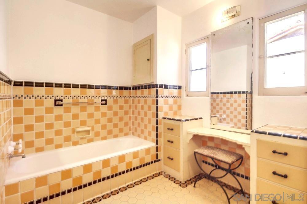 Mission Hills - Residential