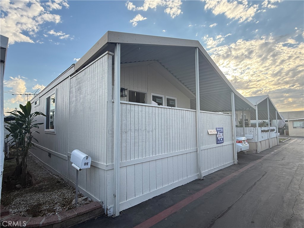 716 N GRAND D-3