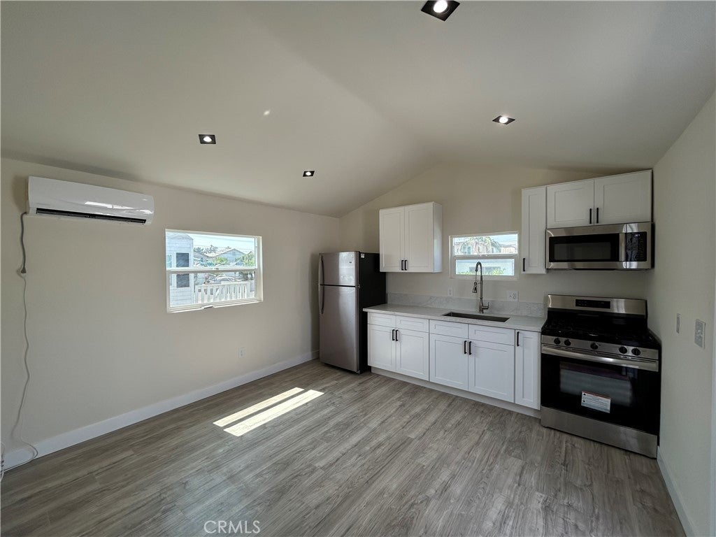 300 E Arbor Street 2