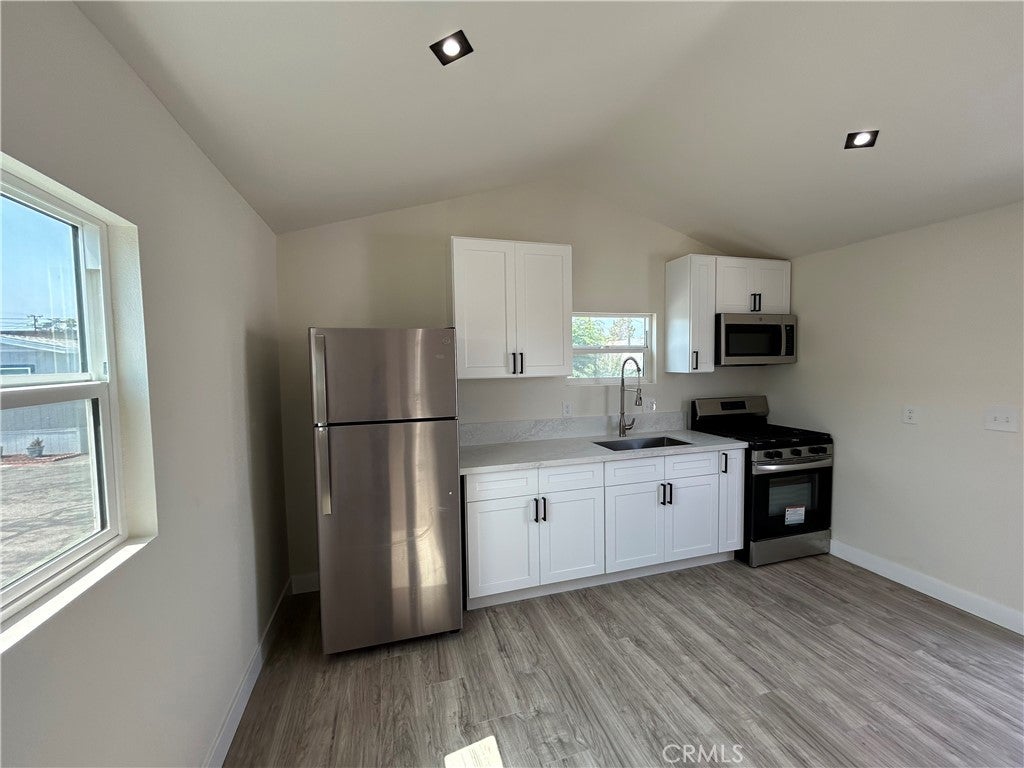 300 E Arbor Street 2