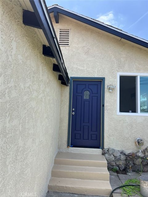 140 E Colden Avenue Los Angeles CA 90003