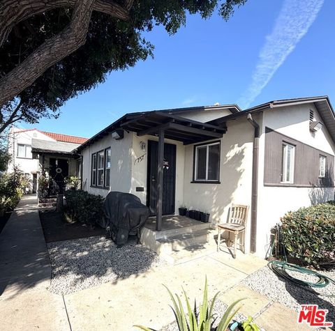 Photo of 757 Leonard Avenue, Los Angeles, CA 90022 (MLS # 26659789)