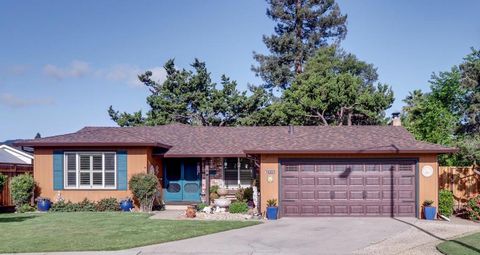 Photo of 7669 Santa Inez Court, Gilroy, CA 95020 (MLS # ML82043589)