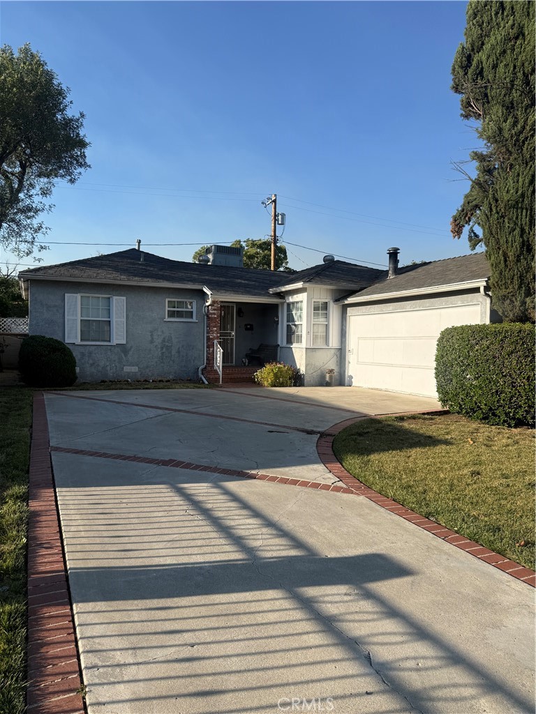 18413 Delano