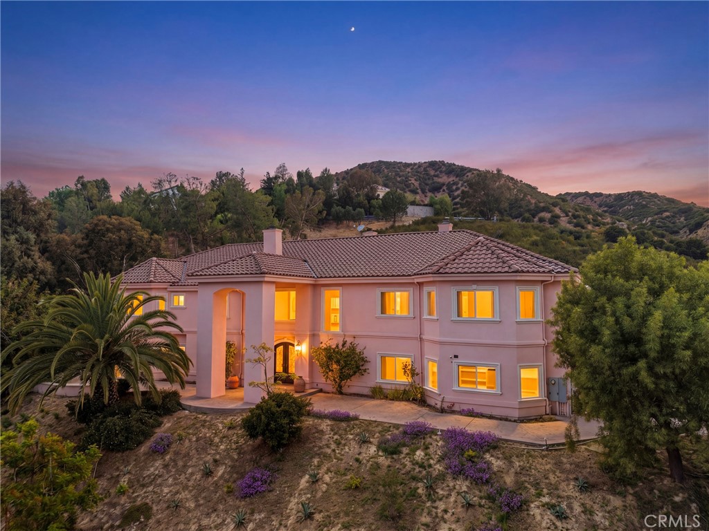 15 Maverick Lane