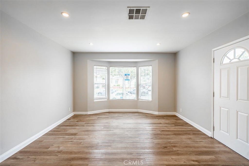 10113 Harvest Avenue