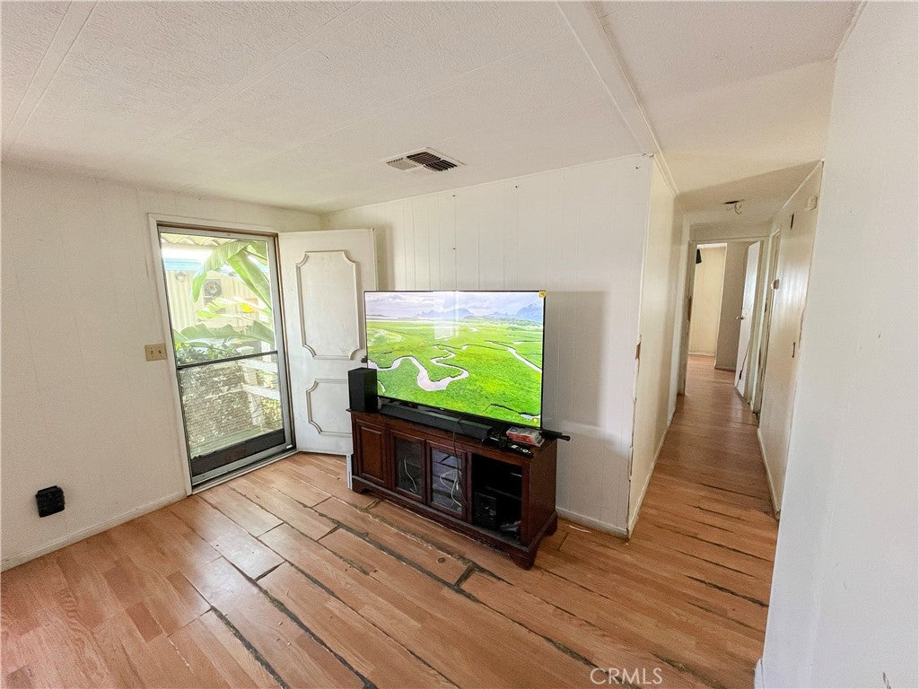 716 N Grand Avenue H5