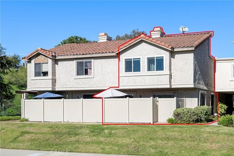 Photo of 24105 Sylvan Glen Rd #D, Diamond Bar, CA 91765 (MLS # TR26009890)