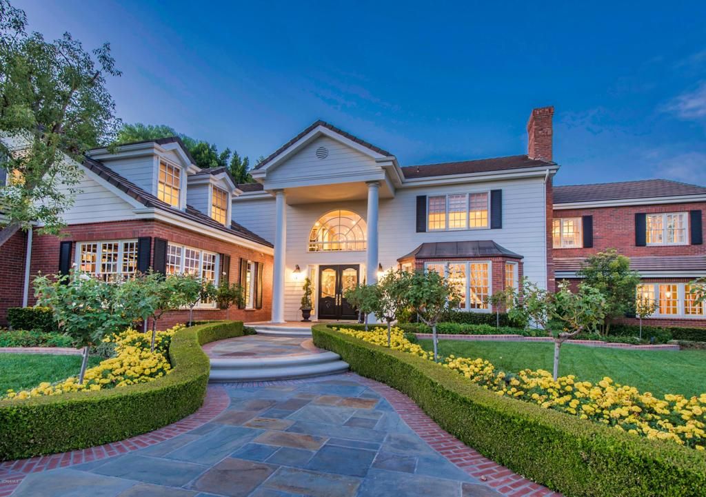 listing image 130724562555674461301