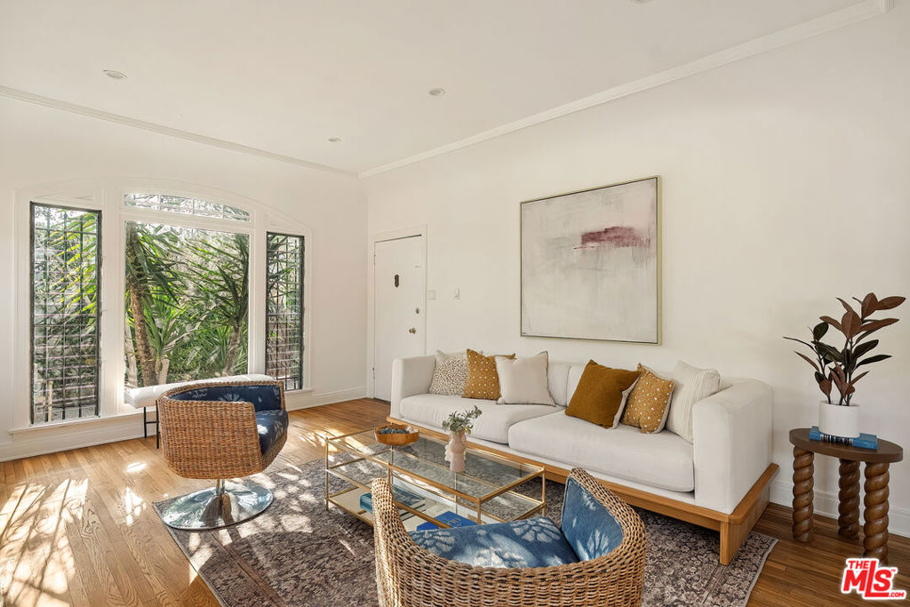2826 Somerset Drive