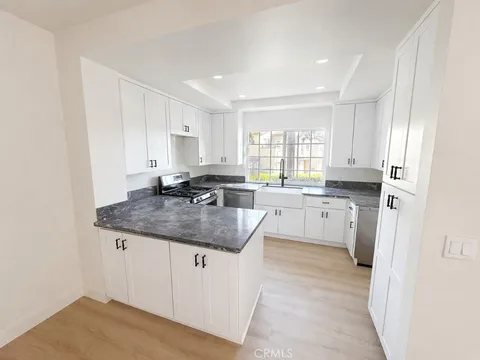 64 Via Solaz, Rancho Santa Margarita, CA 92688 - MLS#: OC26087511