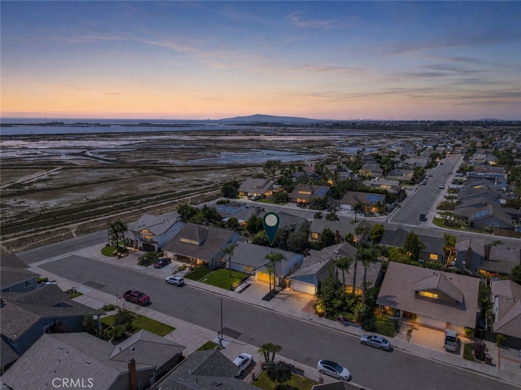 17951 Whitford Lane, Huntington Beach CA 92649 - Photo 53