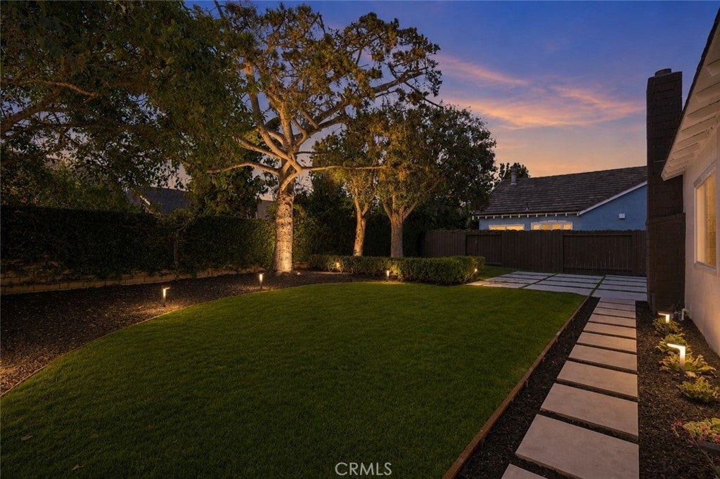 17951 Whitford Lane, Huntington Beach CA 92649 - Photo 46