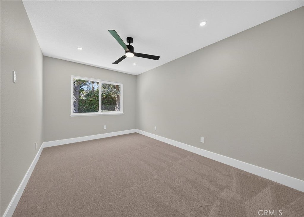 17951 Whitford Lane, Huntington Beach CA 92649 - Photo 32
