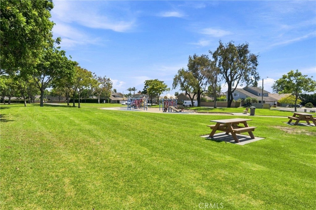 17951 Whitford Lane, Huntington Beach CA 92649 - Photo 54
