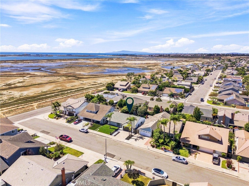 17951 Whitford Lane, Huntington Beach CA 92649 - Photo 52