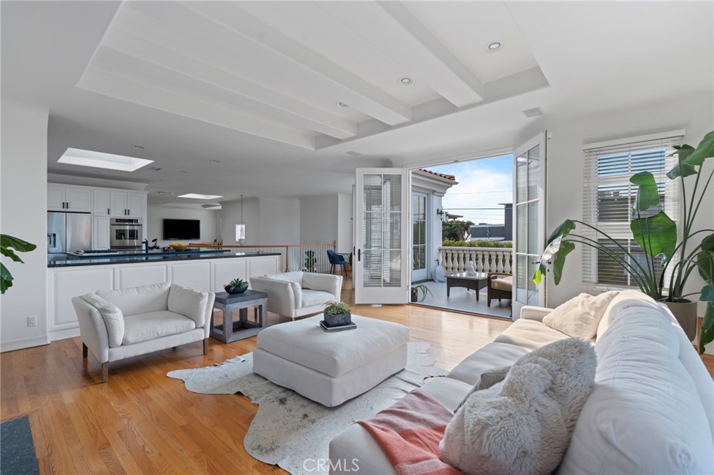 1002 5th Street